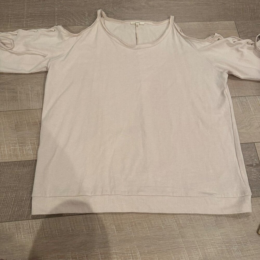 EASEL WOMENS TAN COLD SHOULDER SHORT SLEEVE SHIRT LARGE